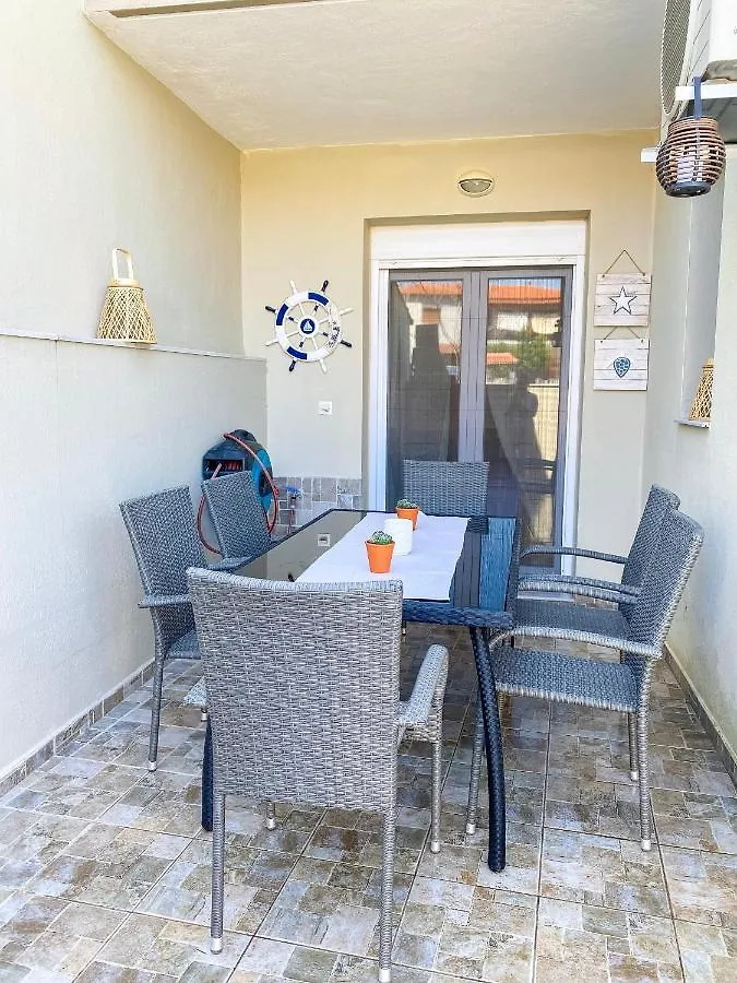 Neroli Apartments Nikiti